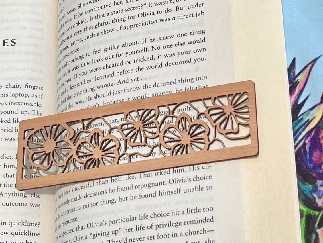 Wood Bookmarks - Set of 3 Wooden Bookmarks with Laser-Cut Flower Pattern – Maple, Cherry, and Walnut